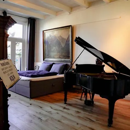 Roederhaus Bed & Breakfast Goedereede