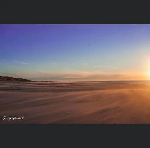 ベッド・アンド・ブレックファスト Roederhaus Goedereede